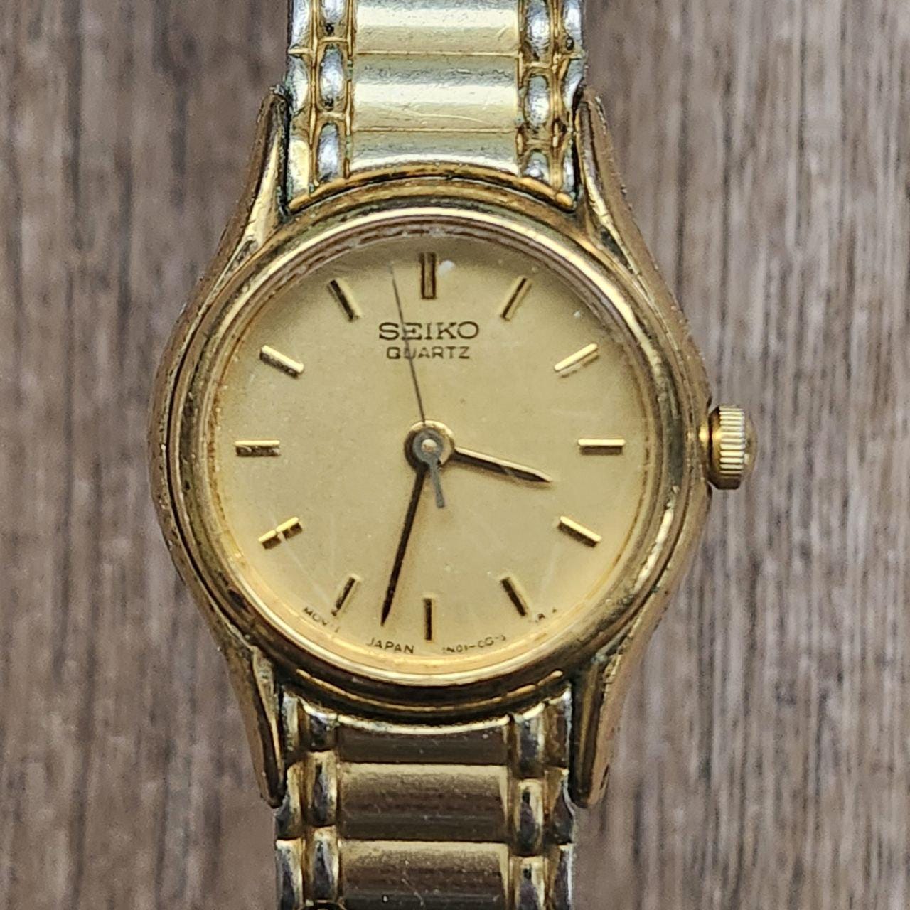 Seiko Quartz Women