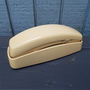 AT&T 210 Vintage Trimline Phone in Box