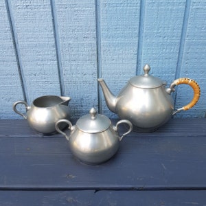 Jeka Tiel Holland Real Dutch Pewter Teapot, Creamer, Sugar Bowl