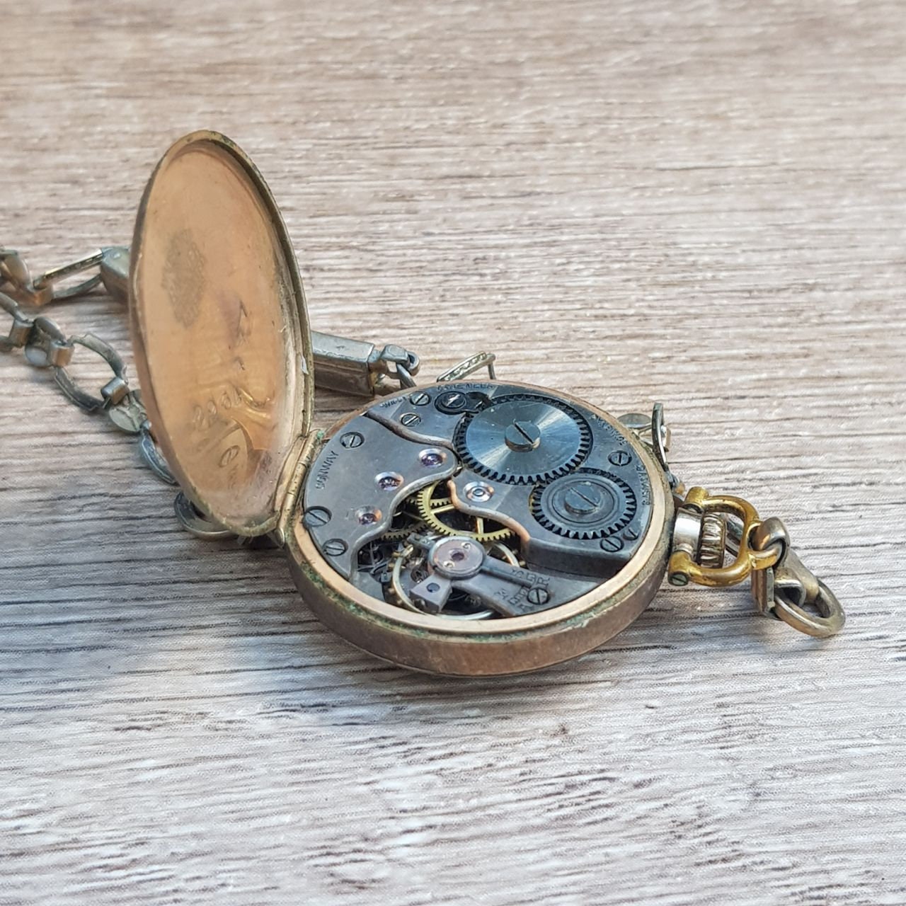 Convay Swiss Ladies Pocket Watch 15 Jewels in Wadsworth Rambler Watch Case Etsy Australia
