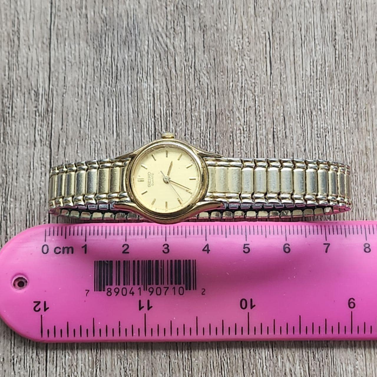 Vintage Seiko Women\'s Watch 22mm 1n01-0e19 VTG Seiko Watch Women 20mm Gold Dial Gold Tone Round 1N01  main image 4