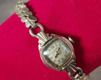Bulova Swiss Ladies Watch 17 Jewels 10K Rolled Gold Plate 1952 Not Working