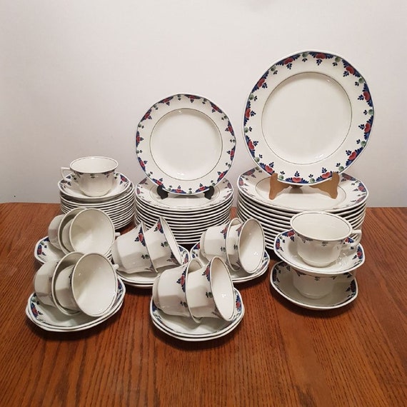 Adams Veruschka Vintage Dinnerware Set Real English Ironstone Made