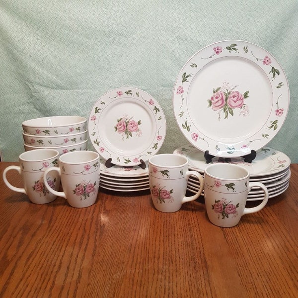 Rosa Thomson Pottery China Set of 25 Pieces