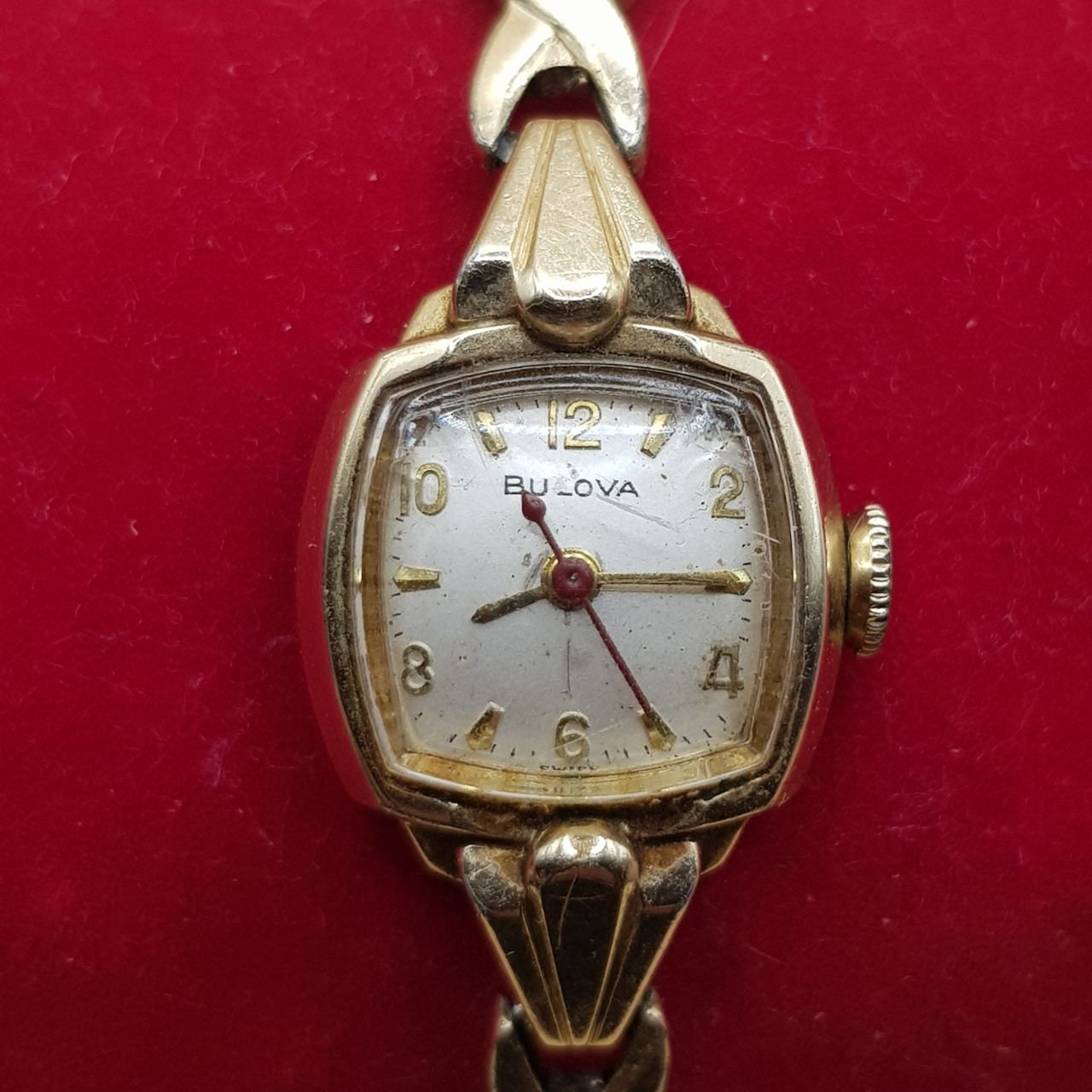 Bulova Swiss Ladies Wrist Watch 17 Jewels 10K Rolled Gold Plate