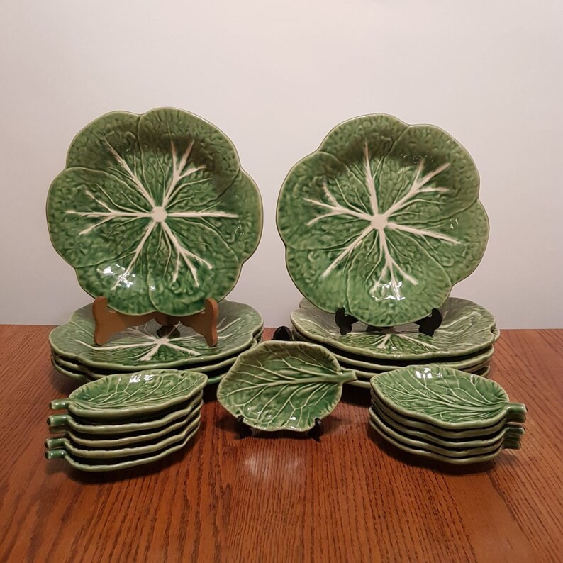 Bordallo Pinheiro Green Cabbage Plates