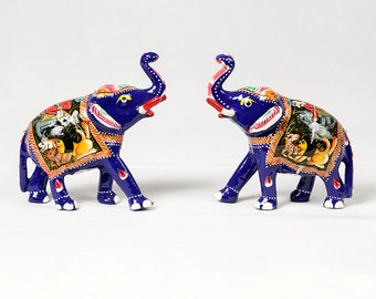 Hand painted decorative hunting scene elephant sculpture with raised trunk-Set of 2