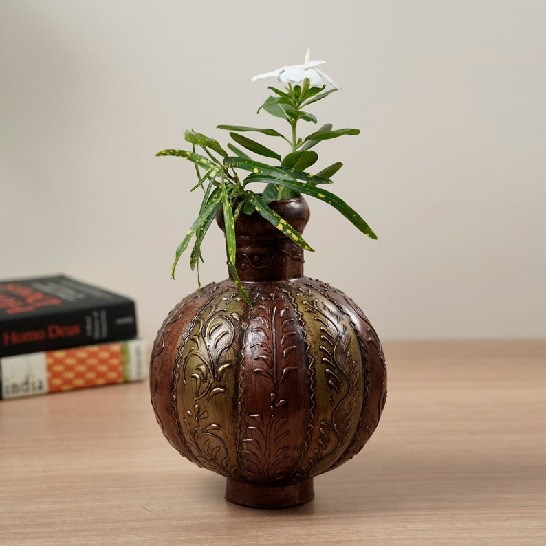 Handmade flower vase bronze finish rustic look Indian decor vintage metal flower pot Handcrafted floral centerpiece image 3