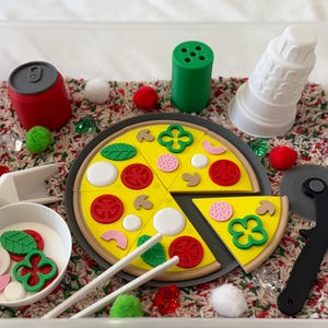 Build a Pizza Sensory Bin - Montessori Fine Motor Play Kit for Kids | Interactive Pretend Play Toy | Flisat Filler | Busy Bin