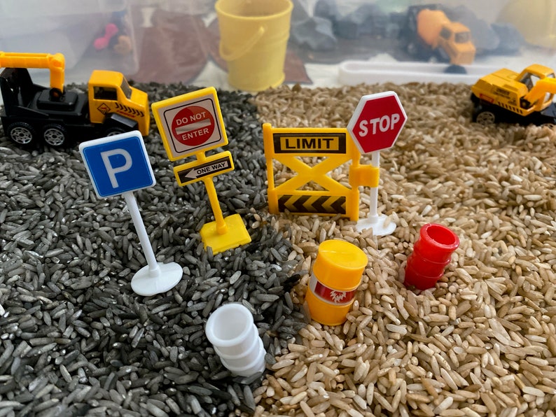 Construction Sensory Bin - Montessori Play Kit for Kids | Pretend Play | Flisat Filler | Busy Bin