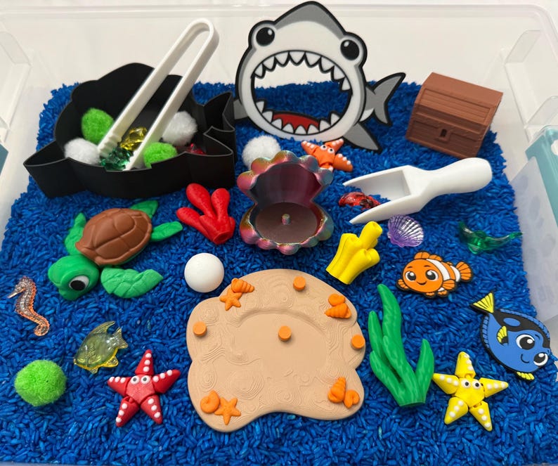 Ocean Sensory Bin Montessori Play Kit, Sea Life Sensory Activity for Toddlers & Kids, Shark Ocean Bin, Fine Motor Learning Toy
