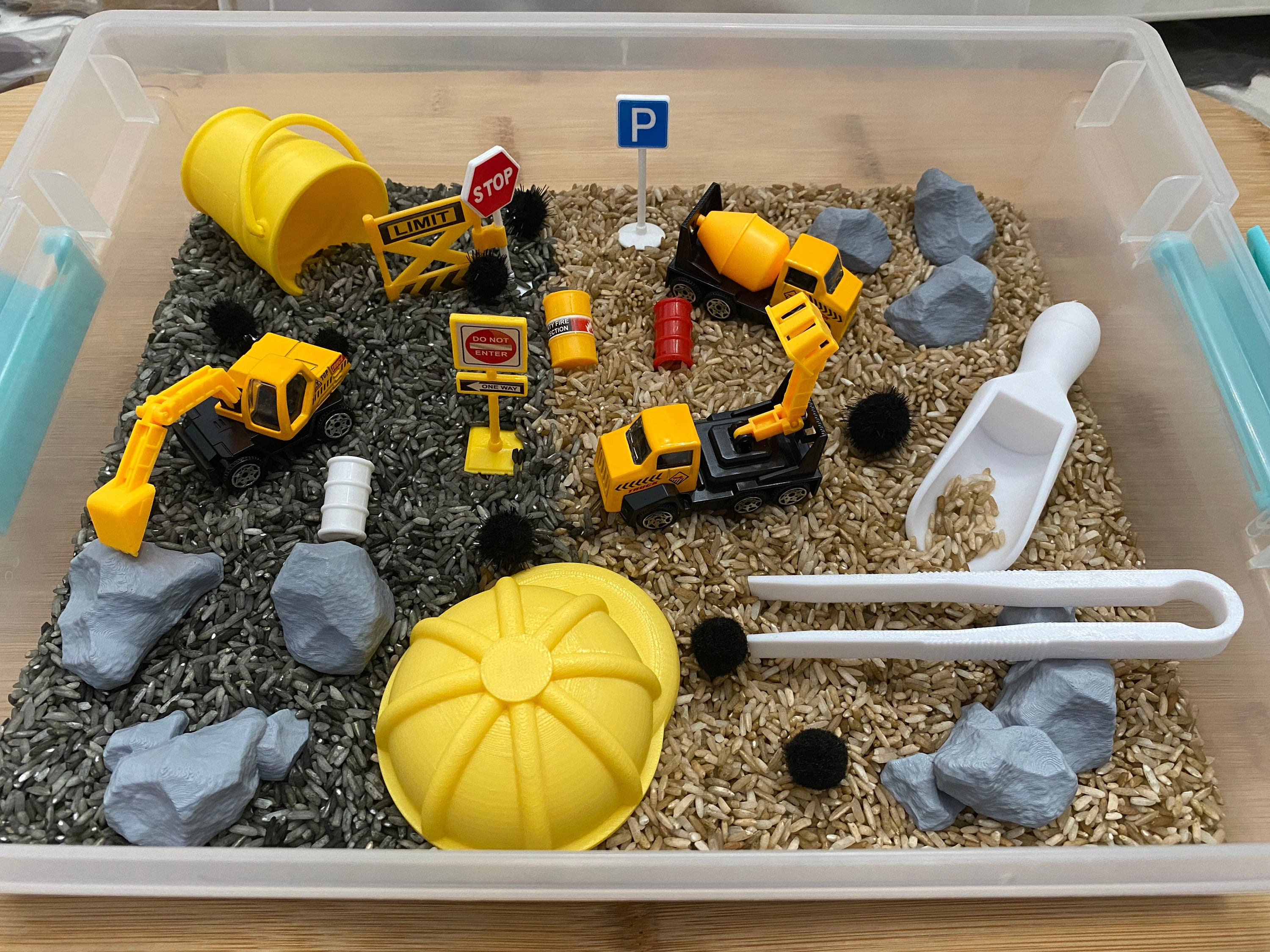 Construction Sensory Bin - Montessori Play Kit for Kids | Pretend Play ...