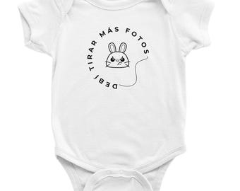 Debí Tirar Más Fotos Classic Baby Short Sleeve Bodysuit - Pasamelasal Exclusive