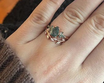 Pear Moss Agate Engagement Ring: 14K Rose Gold Leaf Bridal Set