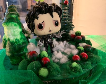 Diorama Funko Pop - Eduardo Manostijeras