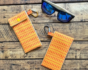 Orange Retro Brillentasche mit Clipverschluss