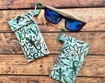 Lizards Batik Padded Eyeglass Pouch with Clip Attachment