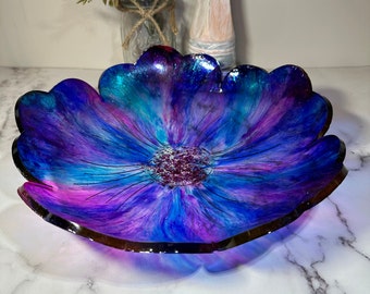 Customizable Resin Art Flower Shape Bowl, Sculpture Bowl, Vibrant Flower Bowl, Rainbow Bowl, Multicolor Bowl