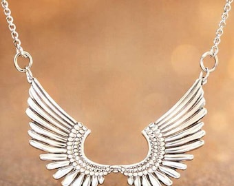 Silver Angel Wings Necklace
