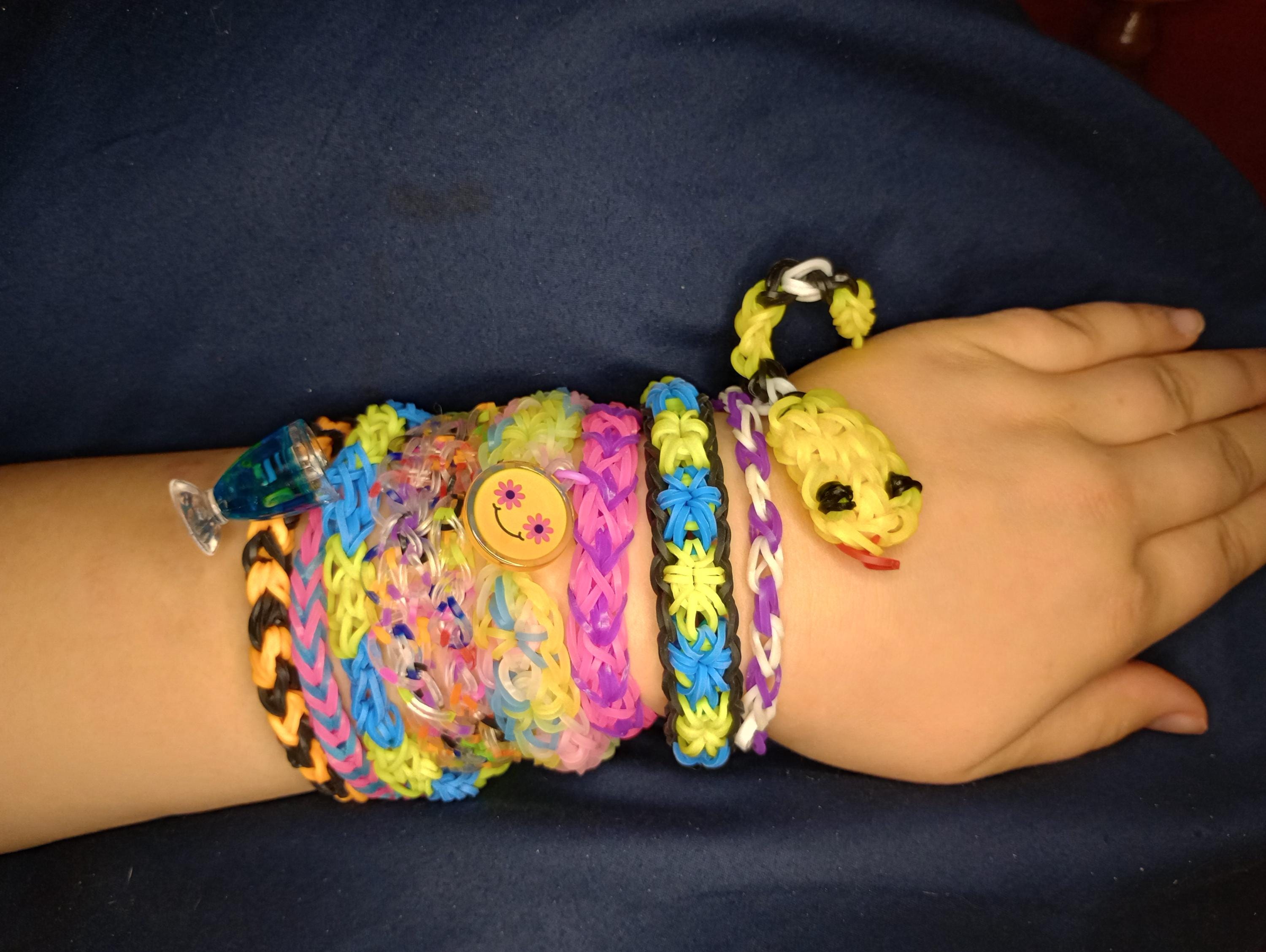 Rubberband Friendship Bracelet