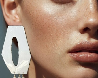 Pendientes de esmalte de perla Hex & the City