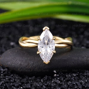 2 ct Vintage Marquise Cut Moissanite Diamond Ring, 18k Yellow Gold Ring,  Engagement ring,  Vintage Ring Set,  Wedding Ring, Moss Agate Ring