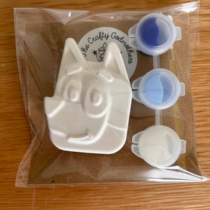 Mini Blue dog paint your own party bag filler favours