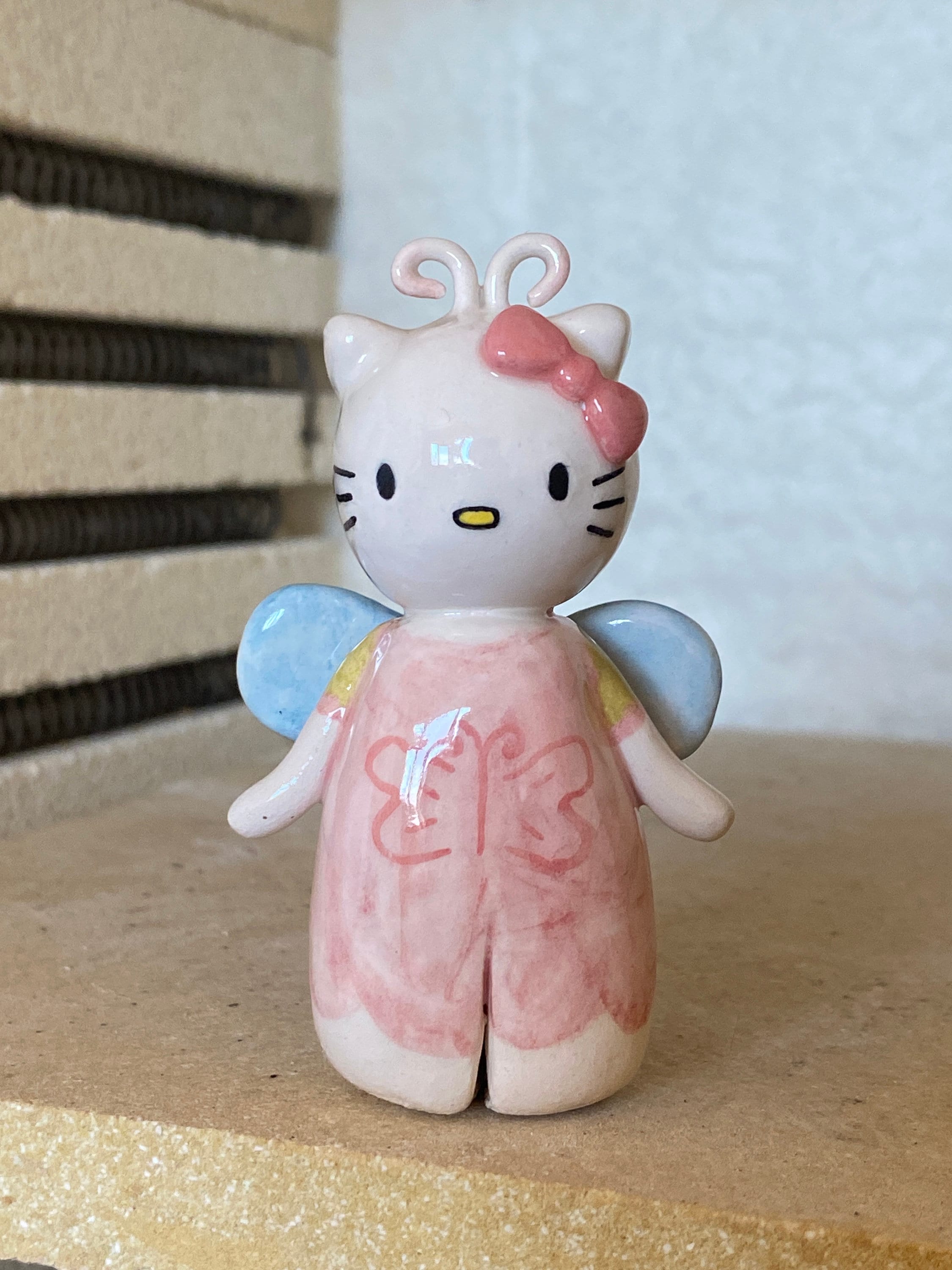HELLO KITTY 陶器 鈴 置物 Fairy Hello Kitty Ceramic-hello Kitty Sculpture,hello Kitty