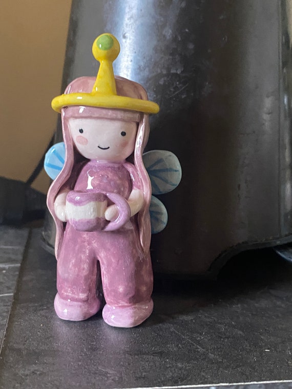 アドベンチャータイム プリンセス バブルガム 陶器彫刻