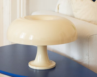 Lampe champignon en blanc cassé | Lampe de chevet design des années 60 | Lampe de table comme cadeau de pendaison de crémaillère