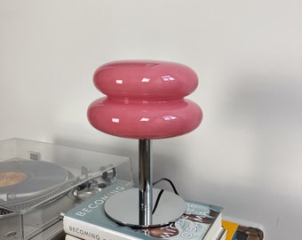 Mid Century tafellamp in roze | Retro Macaron-bureaulamp | Glazen lamp in space age-design