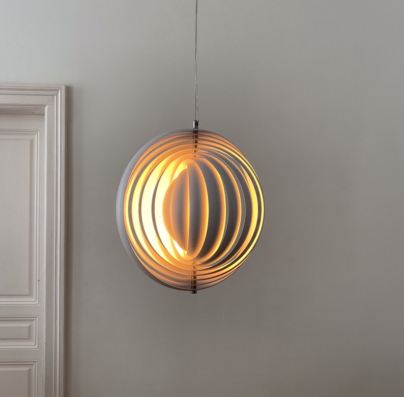 Hängelampe Mond Lampe aus Aluminium