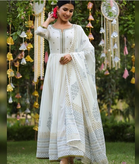 Printed Cotton Anarkali Suit in White : KEX85