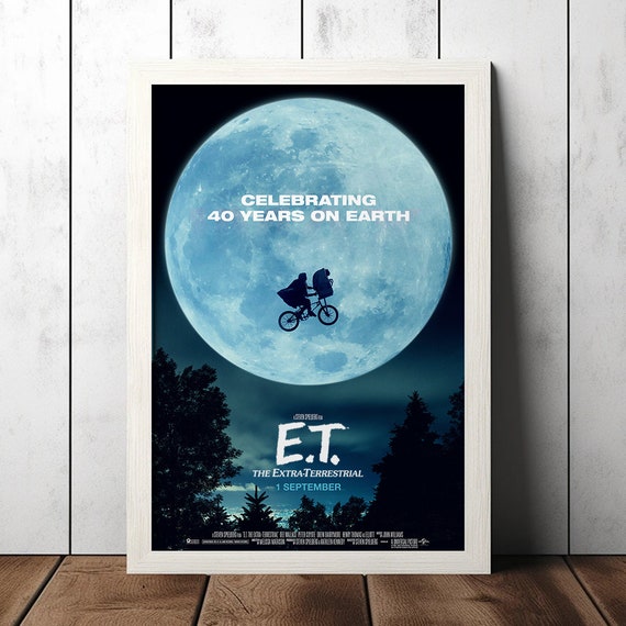 E.T. the Extra-terrestrial 1982 Vintage Classic Movie Poster