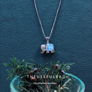 女性用オパールネックレス、象のネックレス、ブルーオパールペンダントネックレス、友情ガールネックレス誕生日プレゼント