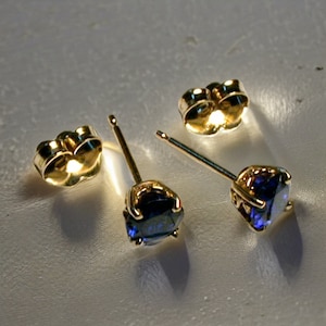 Sapphire earrings, Sapphire stud earrings, Stud earrings, Gold earrings, Earrings for women, Studs, Gift for her, Sterling silver, Dainty