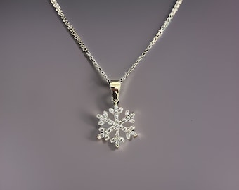 Sterling Silver CZ Diamond Snowflake Necklace - 18" Chain