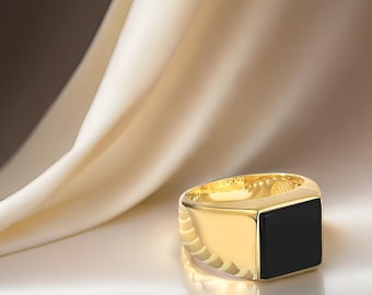 Men&#39;s Black Onyx Signet Ring- Minimalist Engagement Ring For Men, Valentine&#39;s Day Gift For Him