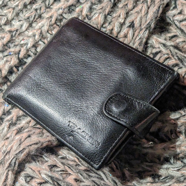 Genuine grained leather Stamped wallet, 14 card slots ID slot coin pouch 2 cash pouches, Made in India, cuir véritable Tracker vintage black