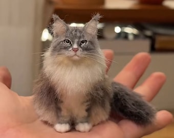 Figurine de chat feutrée à l'aiguille personnalisée|Portrait de chat personnalisé en feutre de laine|Animaux feutrés à l'aiguille|Cadeaux en peluche chat en peluche pour maman cadeau de fête des mères