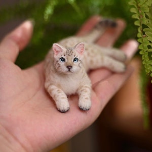 Custom Needle Felted Cat Figurine|Custom Wool Felting Cat Portrait|Needle Felted Animals|Stuffed Cat Plush Gifts for Mom Realistic Cat Plush