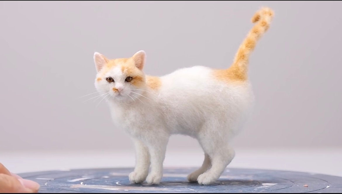 Mini Felted Wool Cat,Felted Wool Crafts,Felted Miniature,Small Felted Decorations,Gifts For Her,Gifts For Cat Lovers,Bjd Cat Dolls,Dollhouse