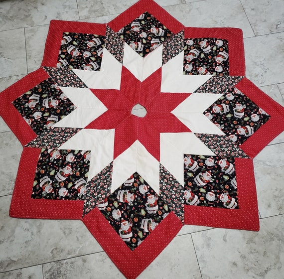 Star shaped Santa Clause and cutout cookies quilted Christmas tree skirt
