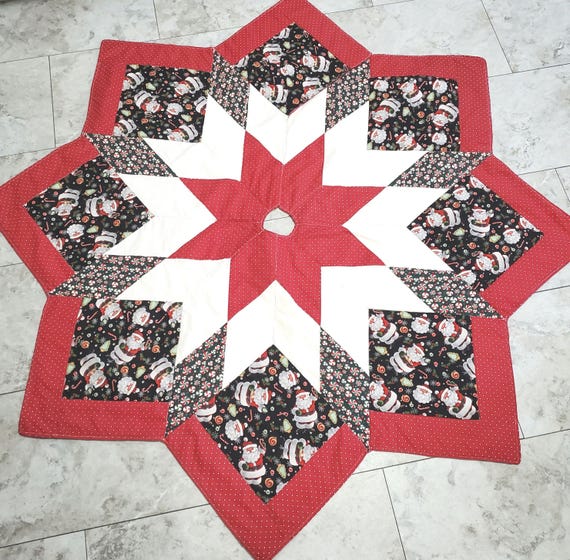 Star shaped Santa Clause and cutout cookies quilted Christmas tree skirt