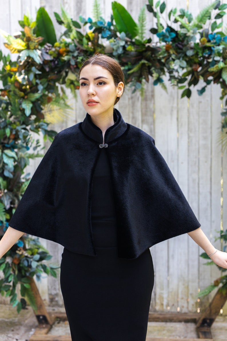 fur shawl bridal