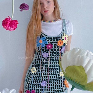 Vestido de malla a crochet con flores Patrón PDF vídeo tutorial imagen 2