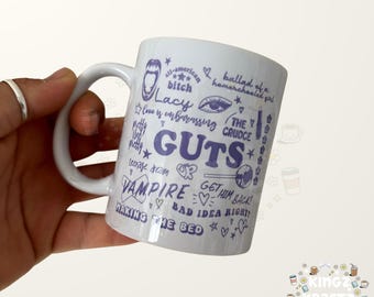 Tasse Olivia Rodrigo Guts Tour | Tasse à café en céramique violet griffonnage