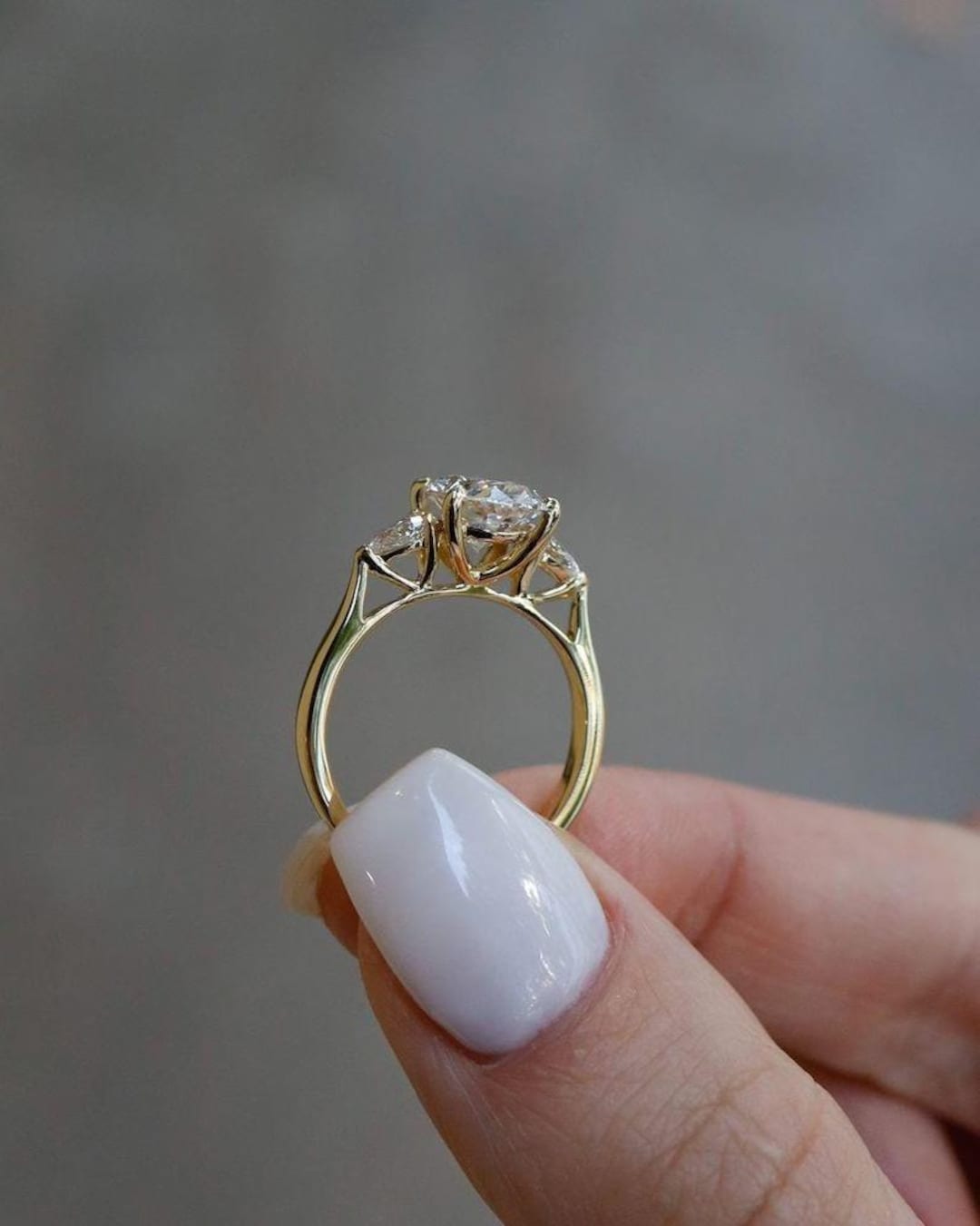 2.5 CT Oval Moissanite Three Stone Engagement Ring 14K Yellow Gold ...