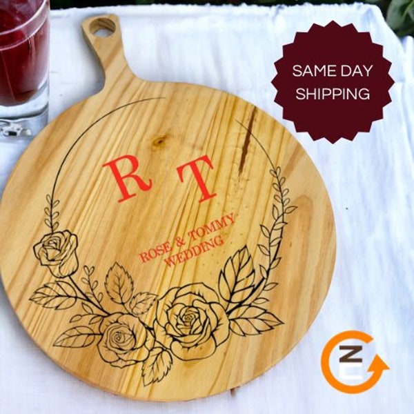 Large Pizza Paddle,18.5 inch, Personalized Pizza Peel, Engraved Pizza Paddle, Pine wood, Cheese Board, Mommy Day Gift, Valentines Day