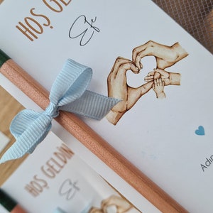 Penna per semi, Bomboniere per neonati, Regalo per la doccia per bambini, Benvenuto alla nostra famiglia, Matita floreale, Matite personalizzate, Benvenuto bambino, penna stampata